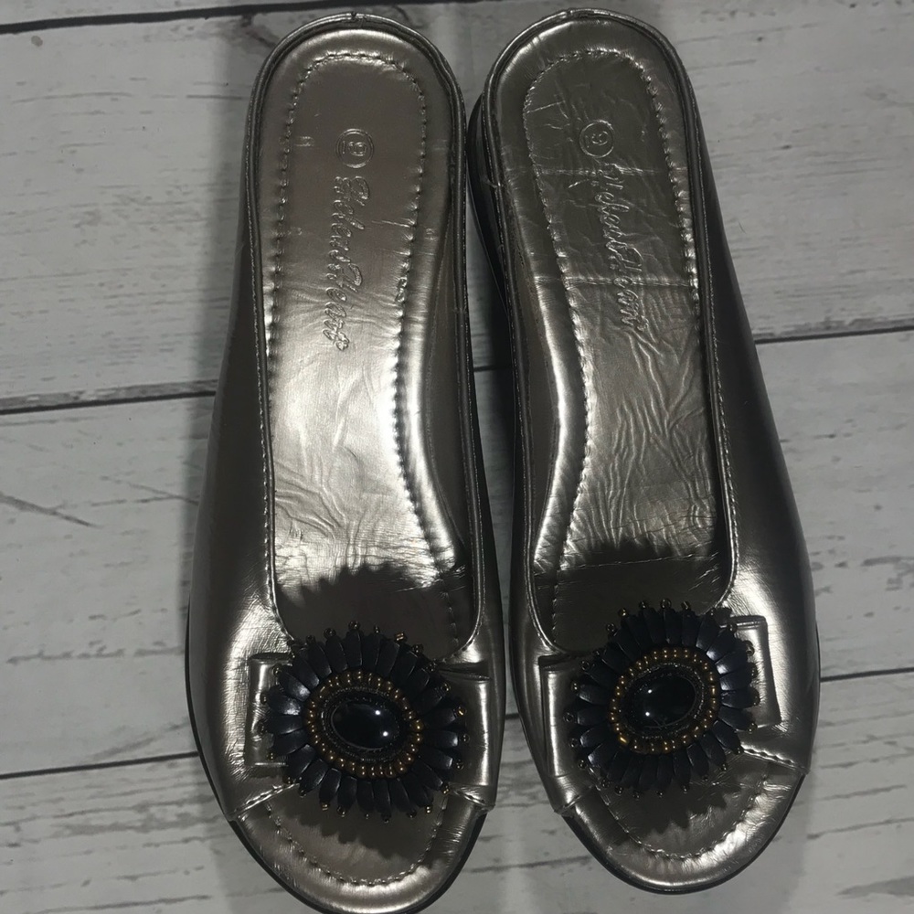 Helens Heart Women’s Size 9 Wedge Slip On Shoe